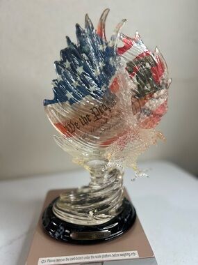 Bradford Exchange Pride of a Nation United We Stand Patriotic Eagle Figurine